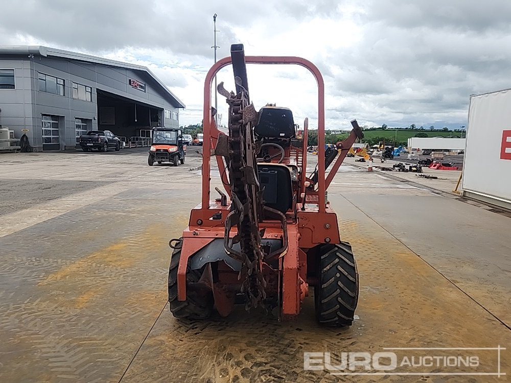 2003 Ditch Witch 3610DD - Траншеекопатель: фото 4 2003 Ditch Witch 3610DD - Траншеекопатель: фото 4