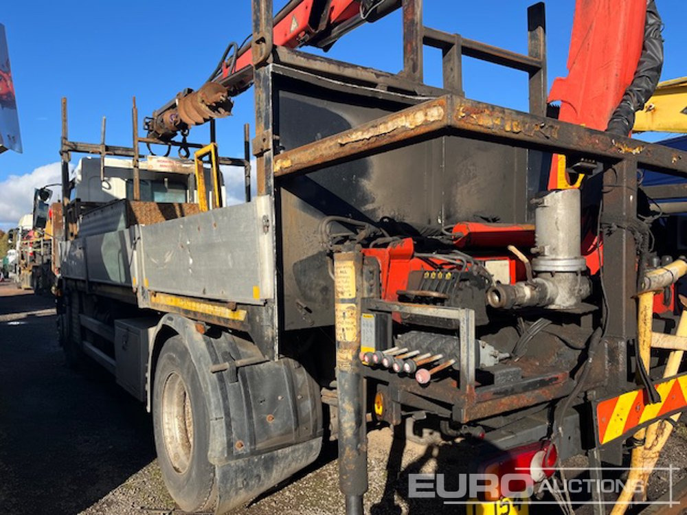 2004 DAF LF55.220 - Грузовик бортовой/ Платформа: фото 2 2004 DAF LF55.220 - Грузовик бортовой/ Платформа: фото 2