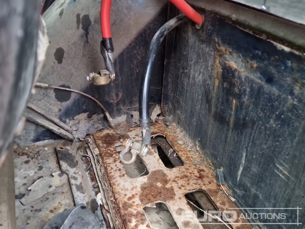 Подметально-уборочная машина 2005 Mathieu Yno Azura2: фото 36