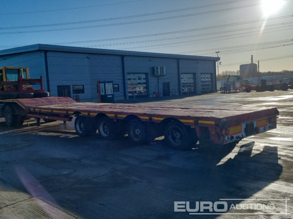 2009 Nooteboom 4 Axle Extendable Flatbed Trailer, Twin Axle Rear Steer, Out Riggers - Грузовик бортовой/ Платформа: фото 3 2009 Nooteboom 4 Axle Extendable Flatbed Trailer, Twin Axle Rear Steer, Out Riggers - Грузовик бортовой/ Платформа: фото 3