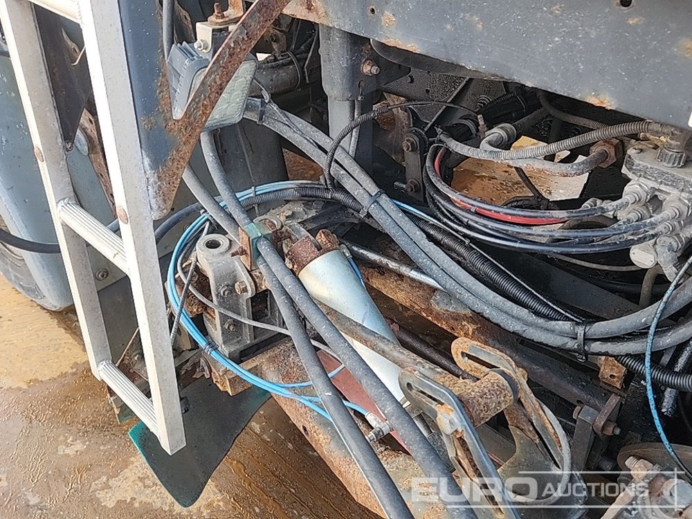 Подметально-уборочная машина 2010 DAF LF55-220: фото 18