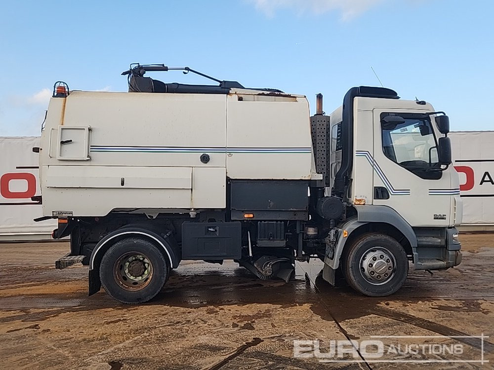Подметально-уборочная машина 2010 DAF LF55-220: фото 6