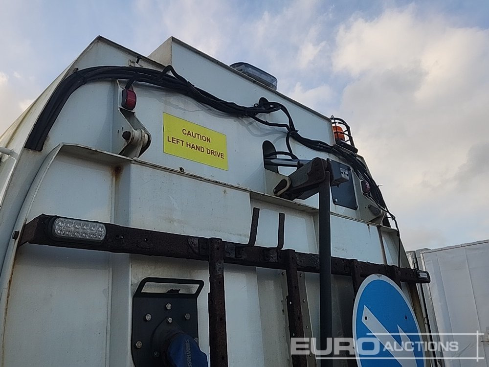 Подметально-уборочная машина 2010 DAF LF55-220: фото 31