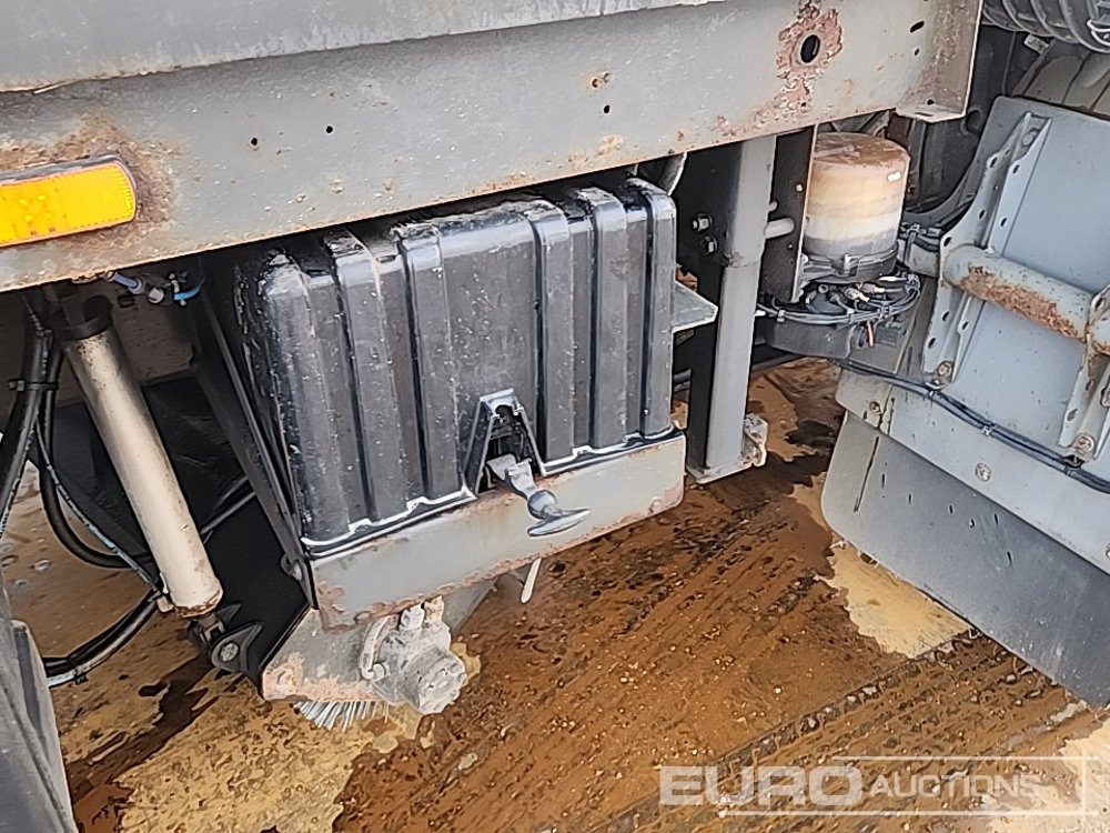 Подметально-уборочная машина 2010 DAF LF55-220: фото 33