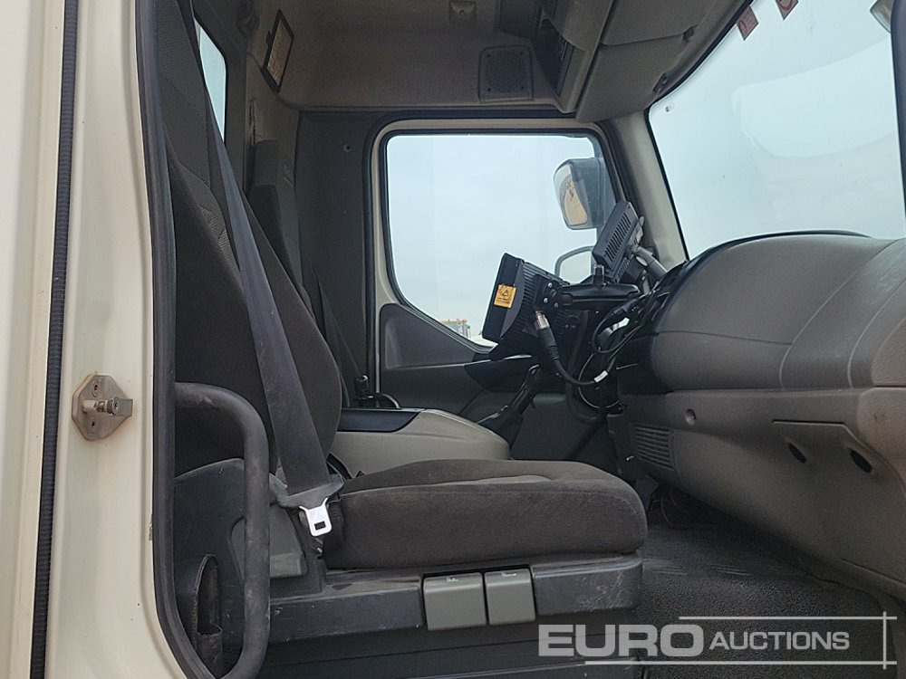 Подметально-уборочная машина 2011 DAF LF55.250: фото 24