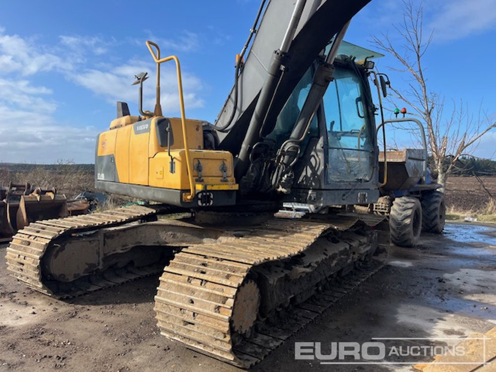 2012 Volvo EC220DL - Гусеничный экскаватор: фото 1 2012 Volvo EC220DL - Гусеничный экскаватор: фото 1