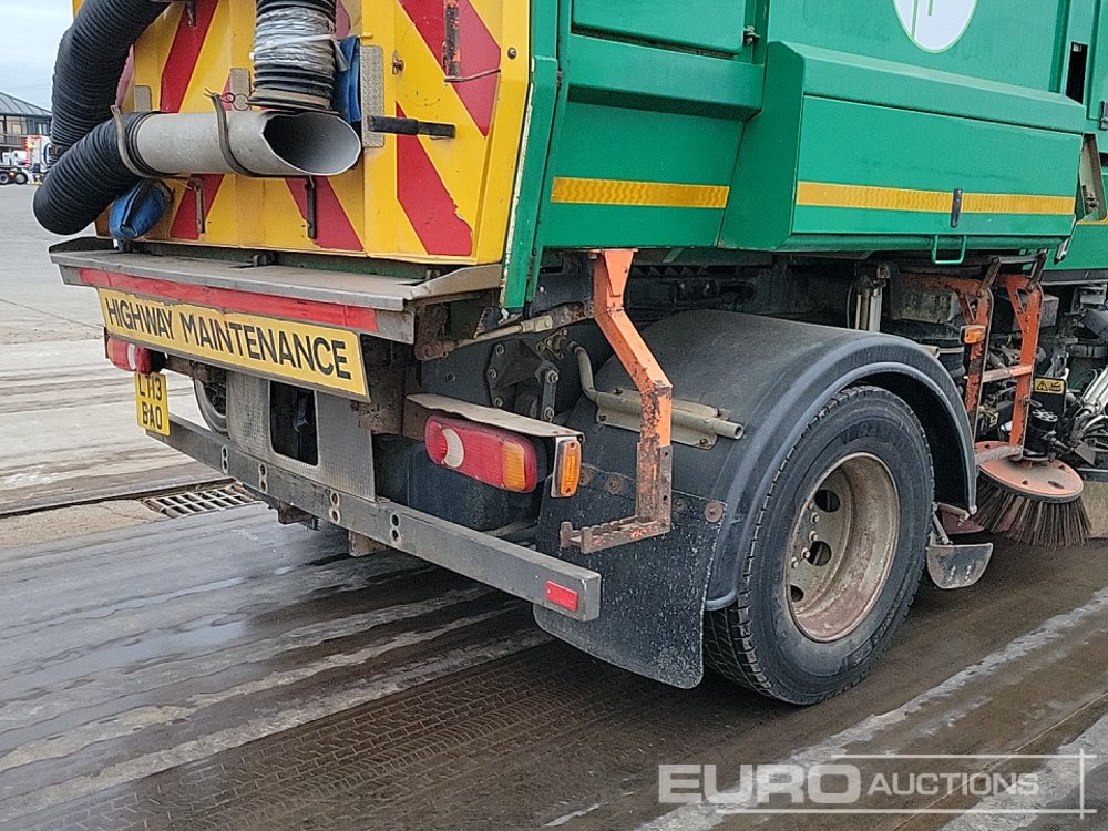 Подметально-уборочная машина 2013 DAF 55.220: фото 15 Подметально-уборочная машина 2013 DAF 55.220: фото 15