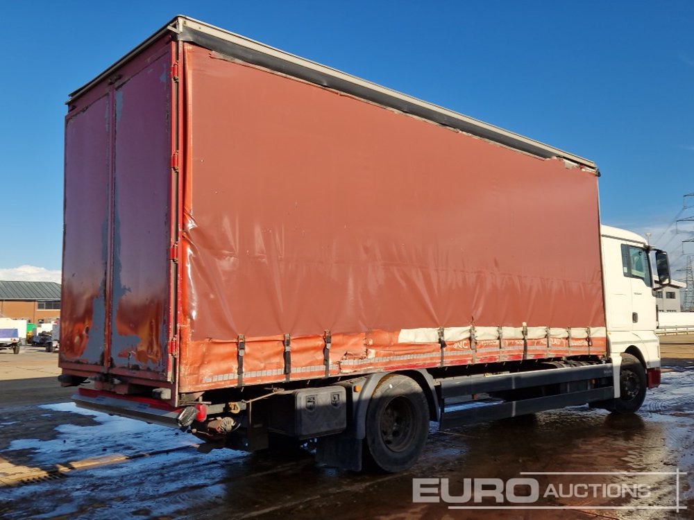 2013 MAN TGX18.400 - Тентованный грузовик: фото 5 2013 MAN TGX18.400 - Тентованный грузовик: фото 5