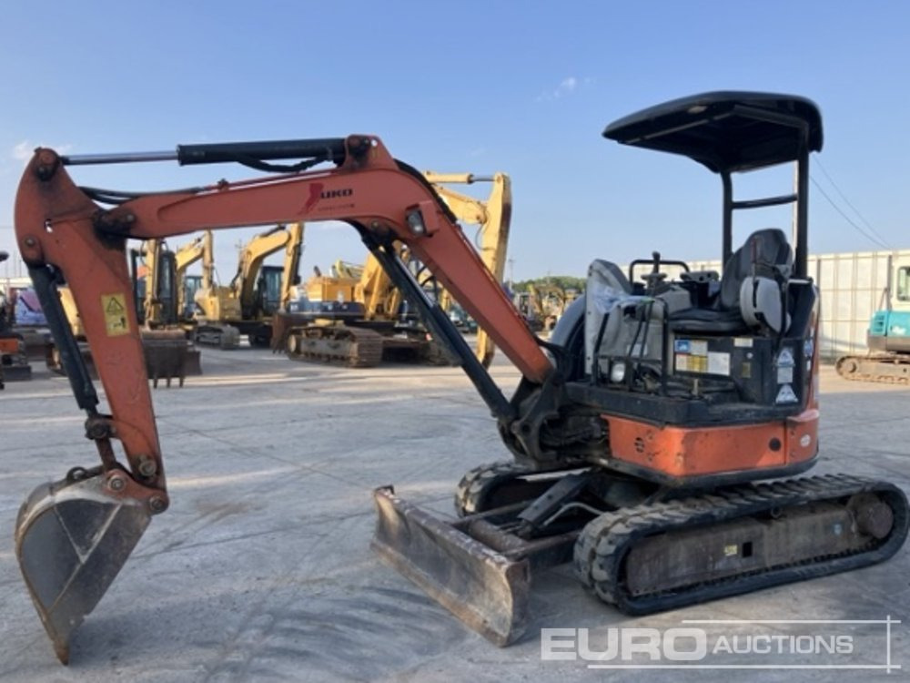 2014 Hitachi ZX30U-5A - Мини-экскаватор: фото 1 2014 Hitachi ZX30U-5A - Мини-экскаватор: фото 1