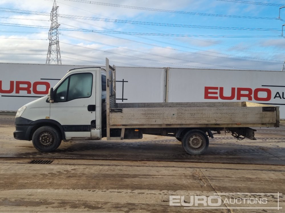 2014 Iveco Daily 35S11 - Малотоннажный бортовой грузовик: фото 2 2014 Iveco Daily 35S11 - Малотоннажный бортовой грузовик: фото 2