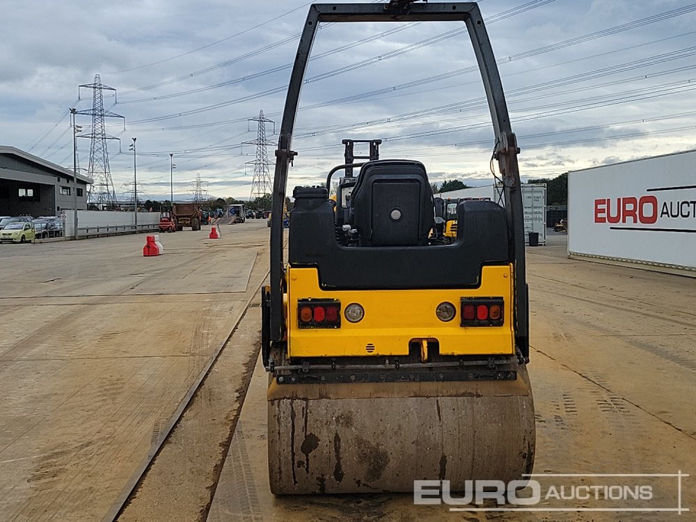 2014 JCB VMT380 - Каток: фото 4 2014 JCB VMT380 - Каток: фото 4
