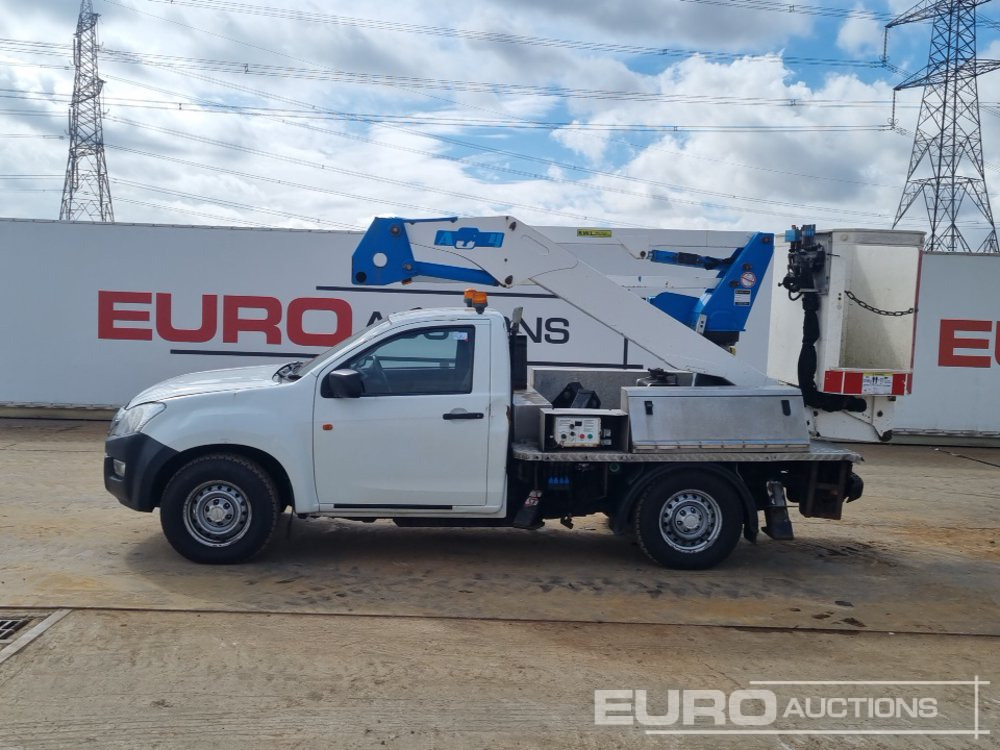 2015 Isuzu D-Max - Пассажирский фургон: фото 2 2015 Isuzu D-Max - Пассажирский фургон: фото 2