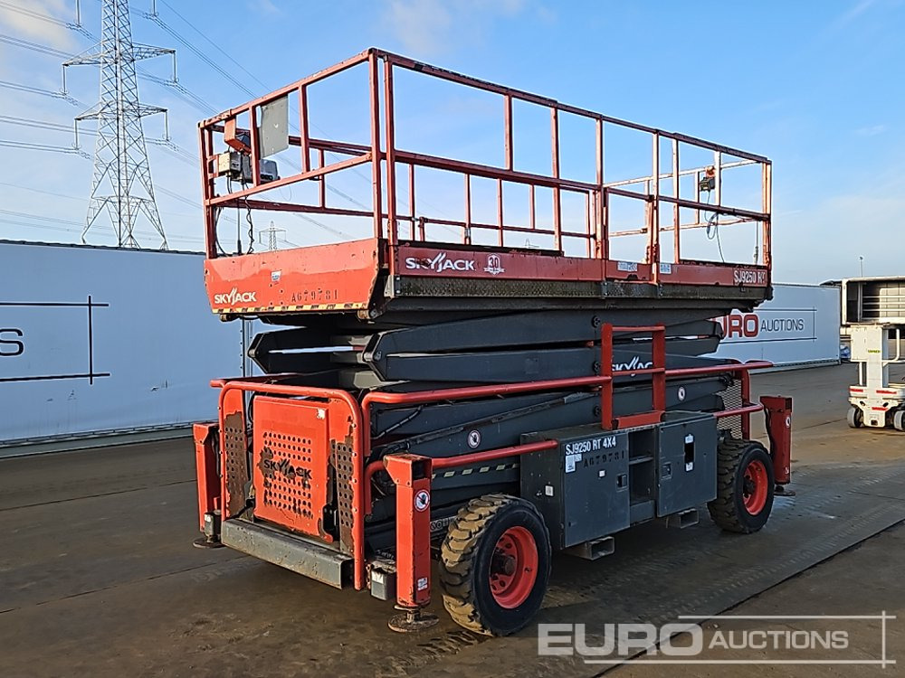 2015 SkyJack SJ9250 - Подъёмник: фото 1 2015 SkyJack SJ9250 - Подъёмник: фото 1