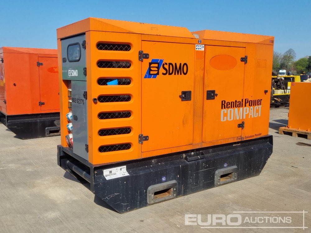 2016 SDMO R110C3 - Электрогенератор: фото 3 2016 SDMO R110C3 - Электрогенератор: фото 3