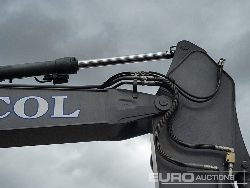 Гусеничный экскаватор 2017 Volvo EC180EL: фото 19