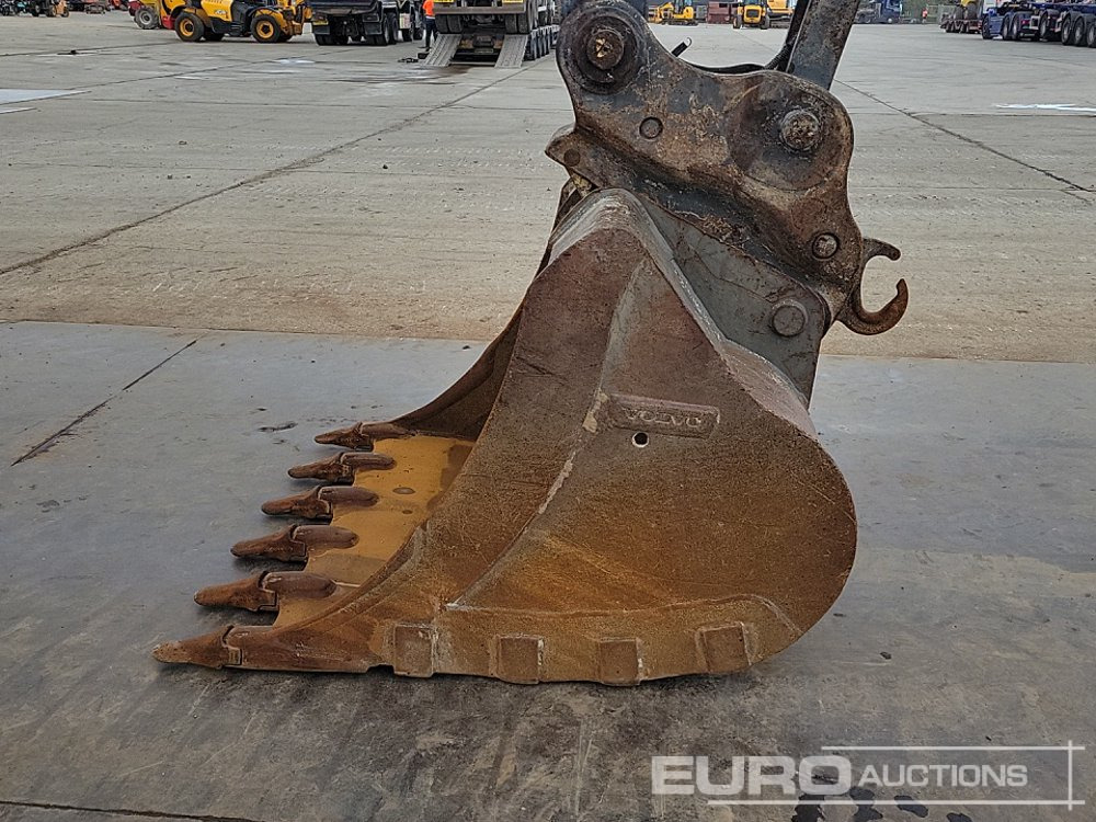 Гусеничный экскаватор 2017 Volvo EC180EL: фото 16