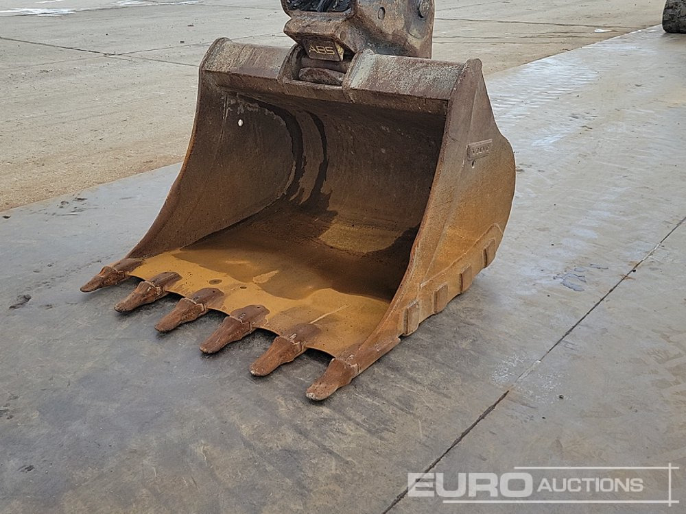 Гусеничный экскаватор 2017 Volvo EC180EL: фото 15