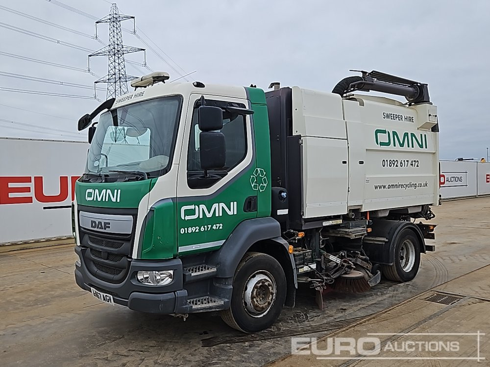 2018 DAF LF230 - Подметально-уборочная машина: фото 1 2018 DAF LF230 - Подметально-уборочная машина: фото 1