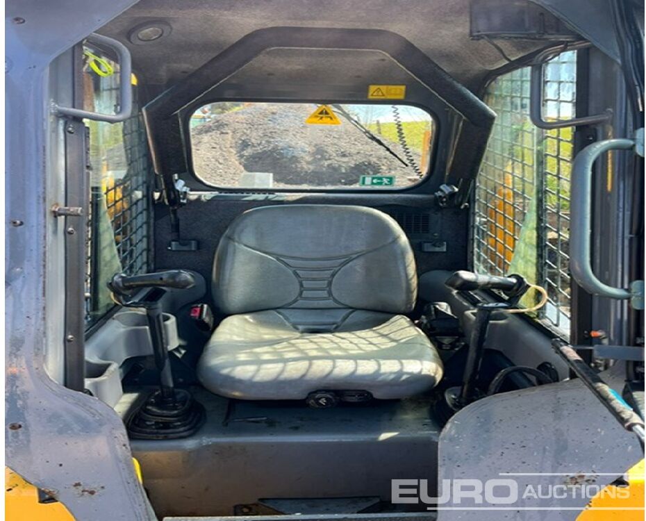 2018 Gehl R165 - Мини-погрузчик с бортовым поворотом: фото 4 2018 Gehl R165 - Мини-погрузчик с бортовым поворотом: фото 4