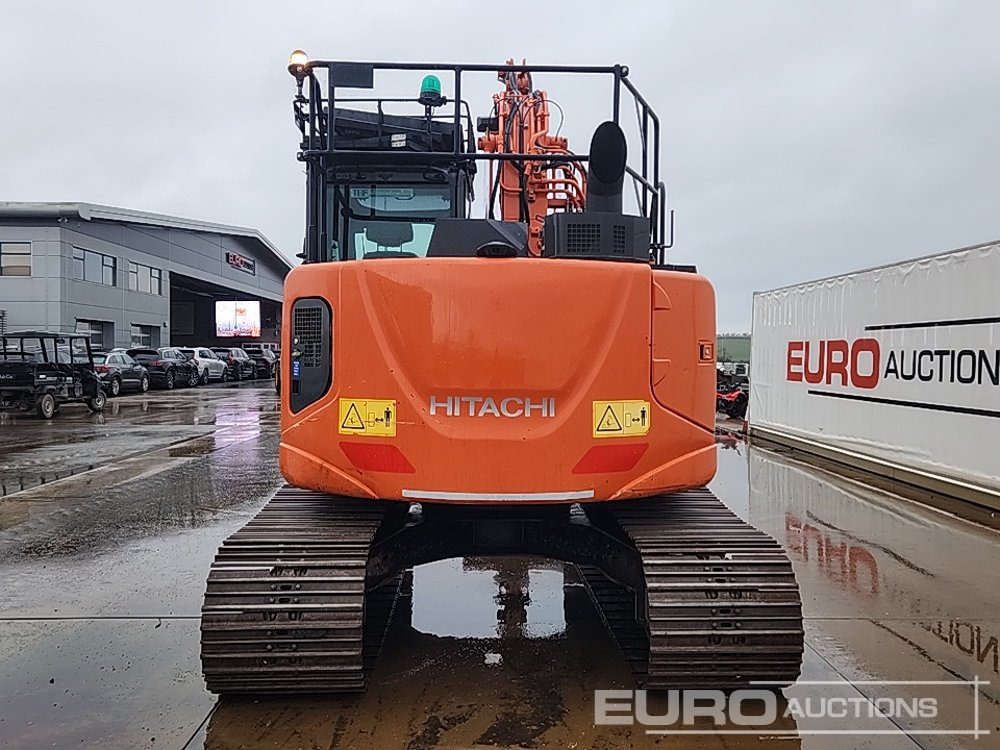 2019 Hitachi ZX135US-6 - Гусеничный экскаватор: фото 4 2019 Hitachi ZX135US-6 - Гусеничный экскаватор: фото 4