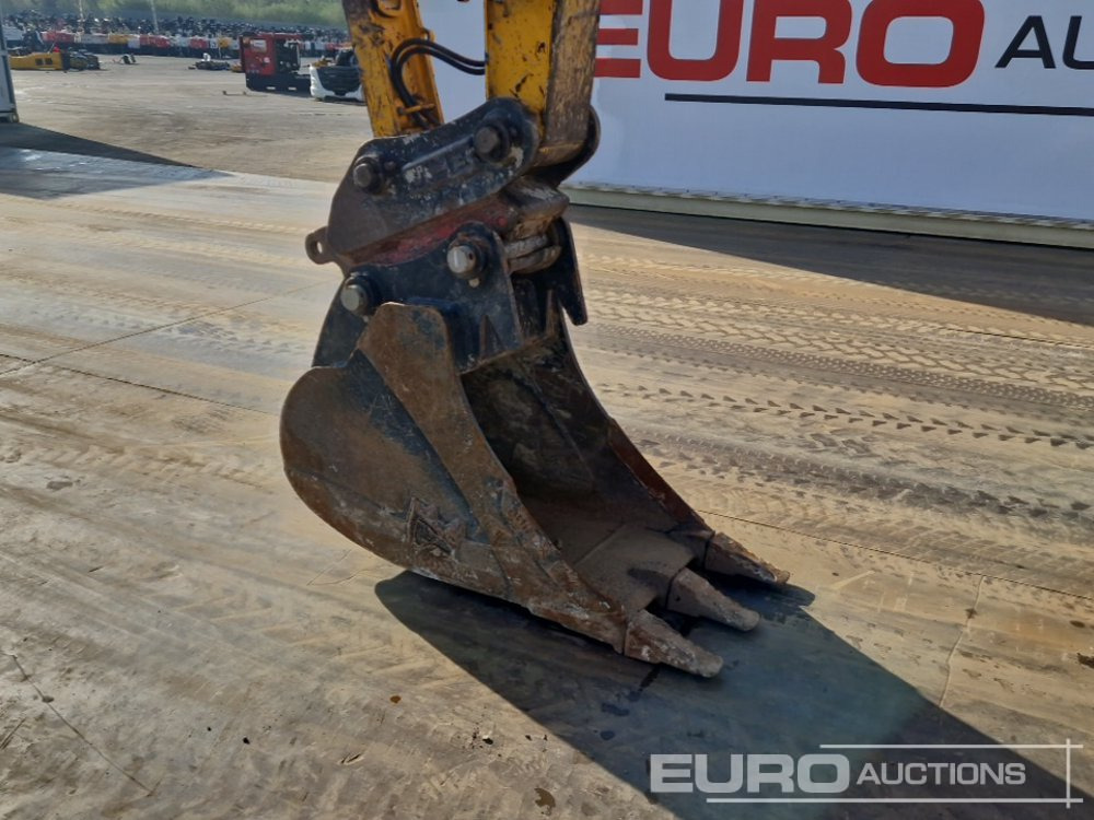 Гусеничный экскаватор 2019 JCB JS131LC: фото 20