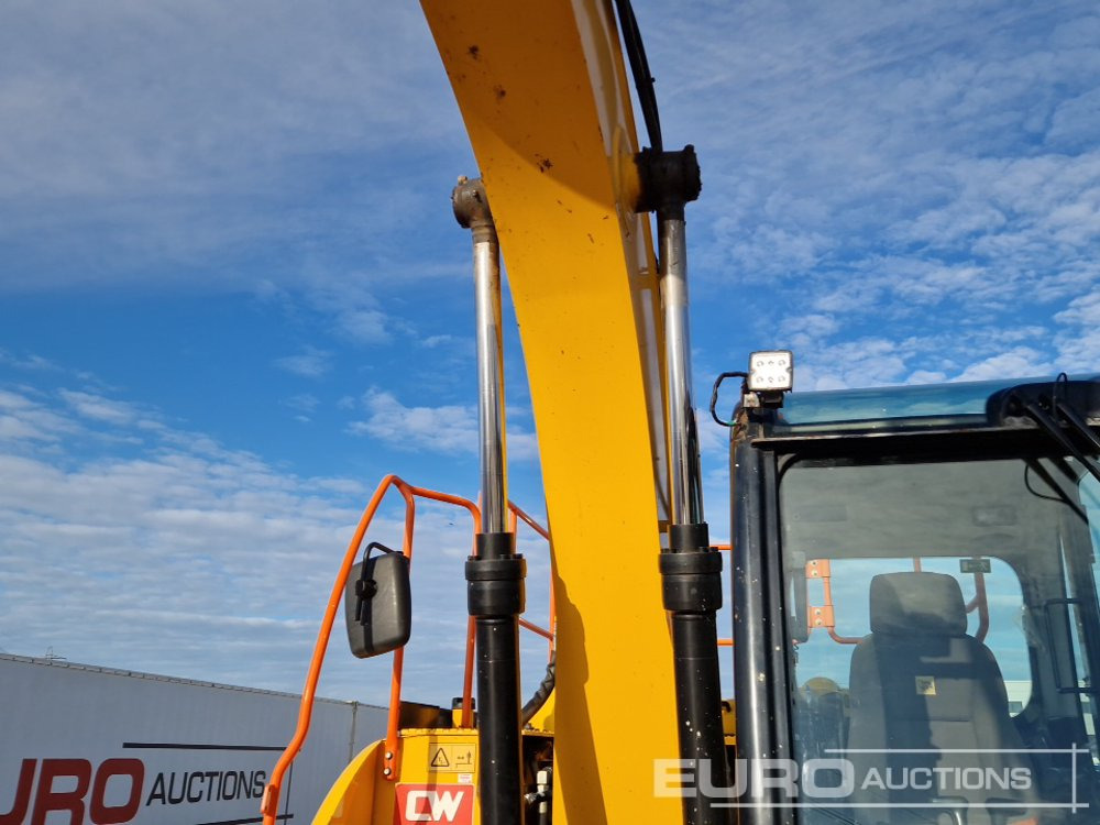 Гусеничный экскаватор 2019 JCB JS131LC: фото 17