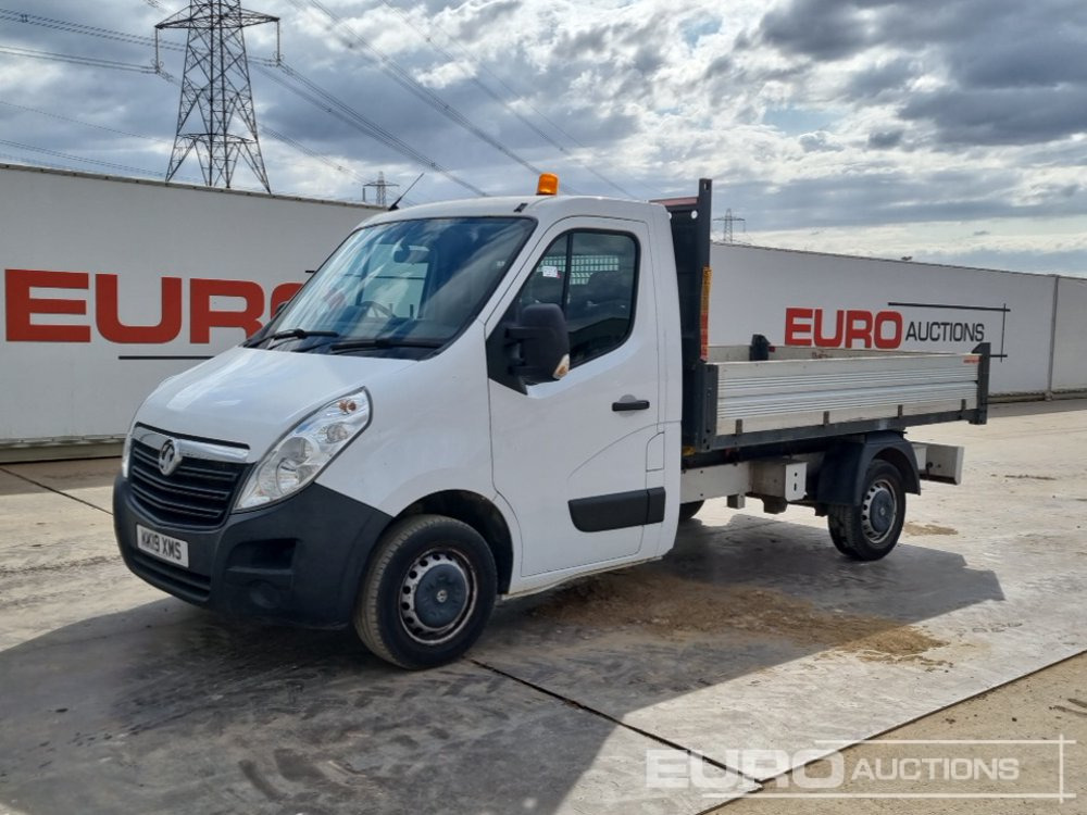 2019 Vauxhall Movano - Малотоннажный самосвал: фото 1 2019 Vauxhall Movano - Малотоннажный самосвал: фото 1
