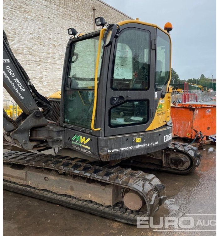 2019 Volvo ECR58D - Мини-экскаватор: фото 1 2019 Volvo ECR58D - Мини-экскаватор: фото 1