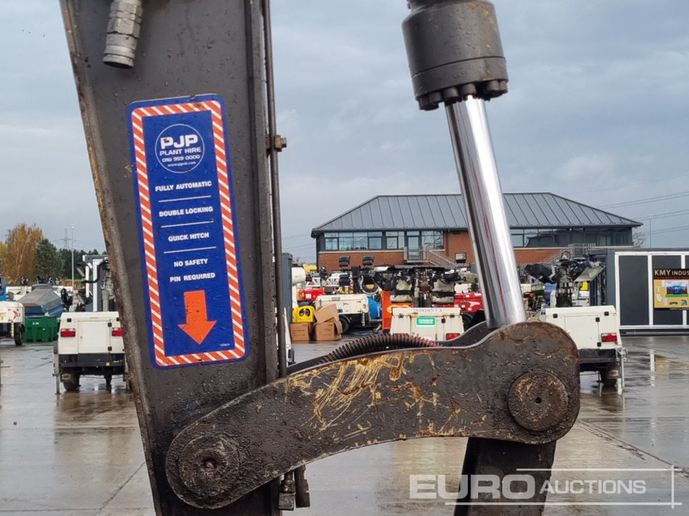 Мини-экскаватор 2019 Volvo ECR88D: фото 24