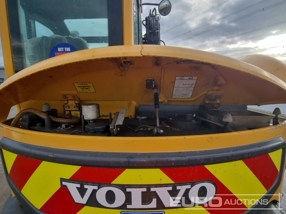 Мини-экскаватор 2019 Volvo ECR88D: фото 47