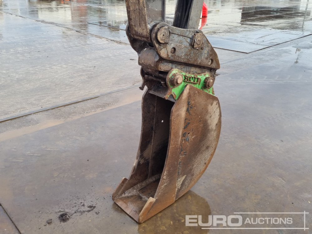 Мини-экскаватор 2019 Volvo ECR88D: фото 35