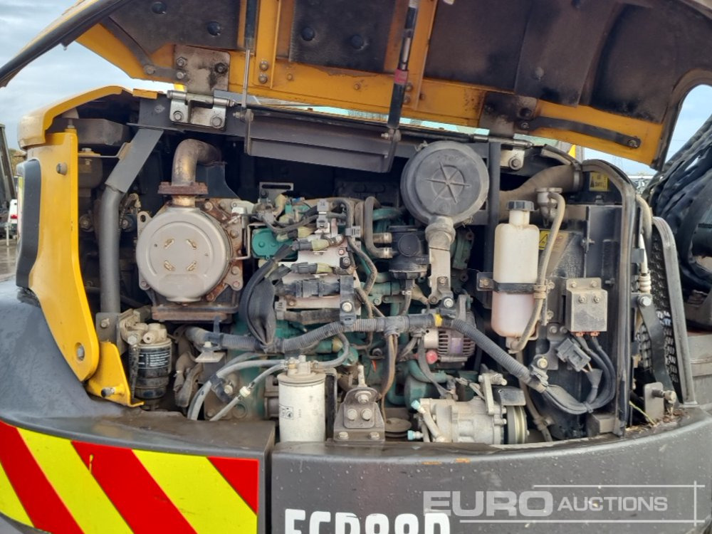 Мини-экскаватор 2019 Volvo ECR88D: фото 40