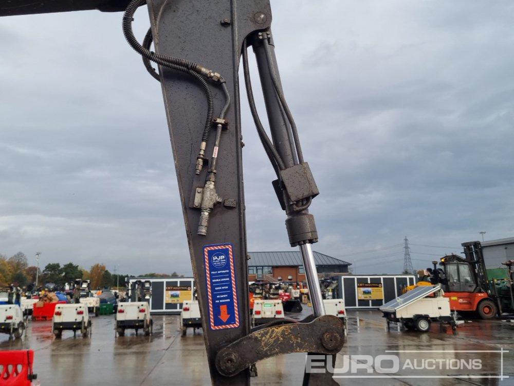 Мини-экскаватор 2019 Volvo ECR88D: фото 23