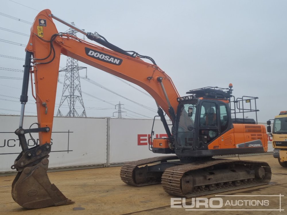 2021 Doosan DX225LC-5 - Гусеничный экскаватор: фото 1 2021 Doosan DX225LC-5 - Гусеничный экскаватор: фото 1