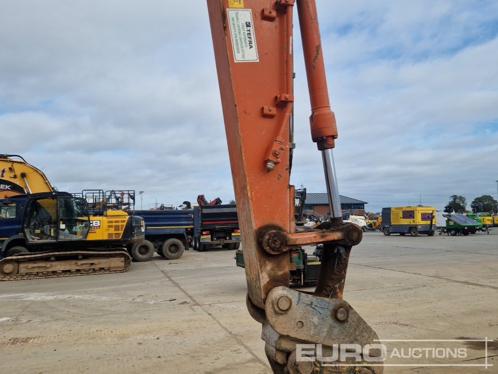 Гусеничный экскаватор 2021 Hitachi ZX130LCN-6: фото 25