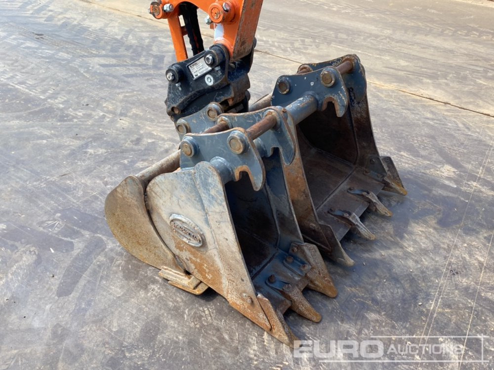 Мини-экскаватор 2024 Hitachi ZX26U-6 CLR: фото 24