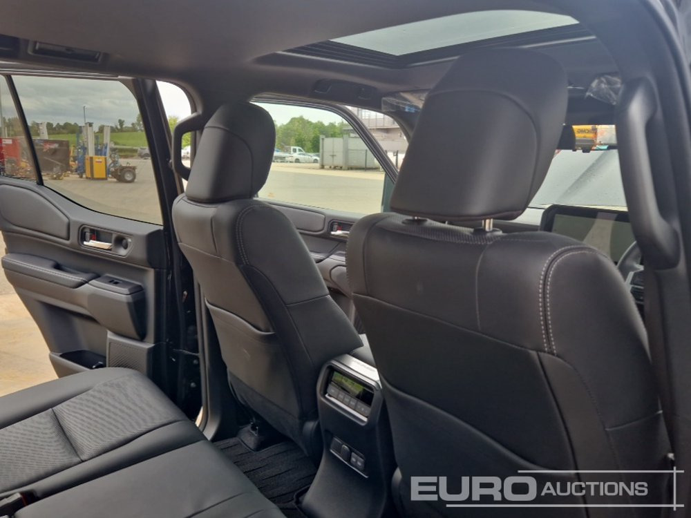 Внедорожник 2024 Toyota Land Cruiser: фото 31