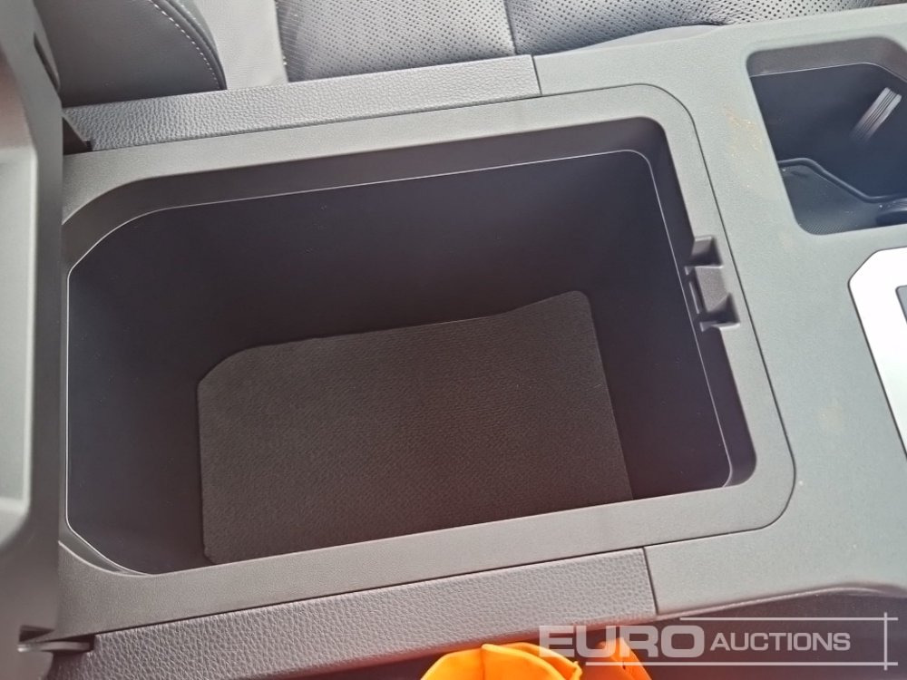 Внедорожник 2024 Toyota Land Cruiser: фото 48
