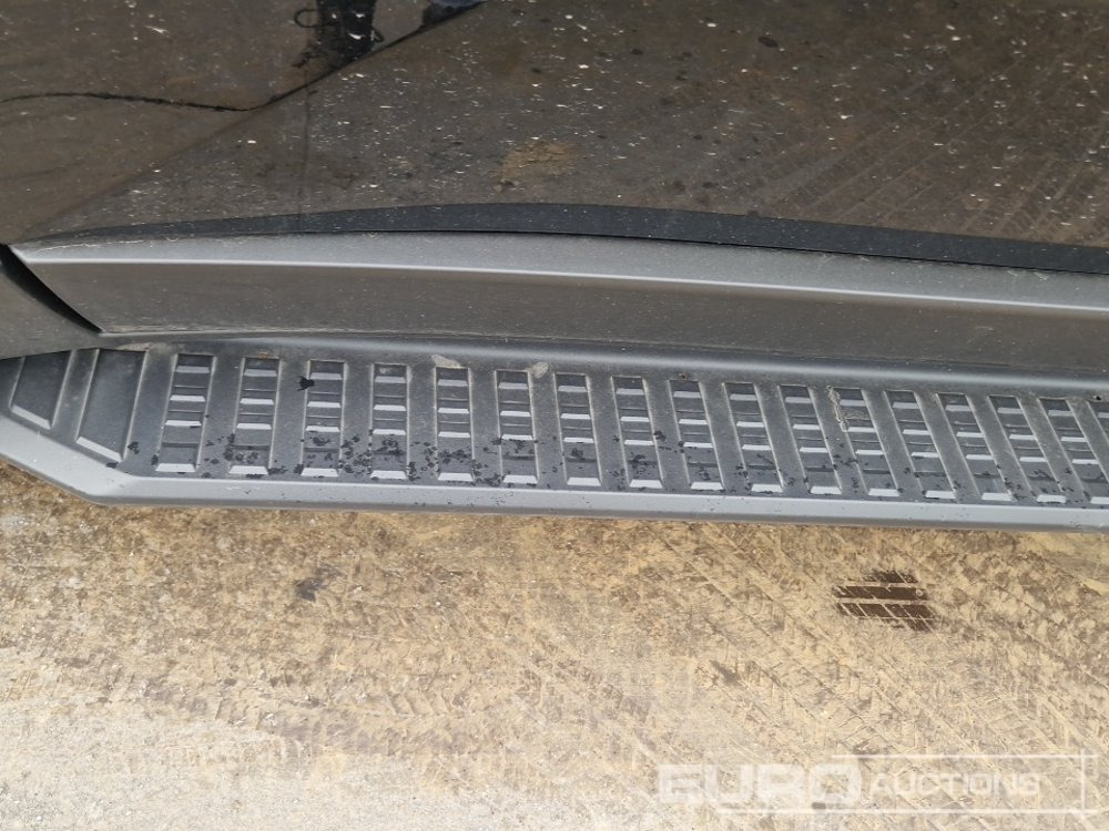 Внедорожник 2024 Toyota Land Cruiser: фото 13
