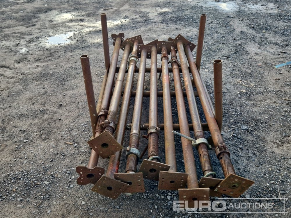Acro Props (10 of) 10' Wooden Gate - Строительное оборудование: фото 5 Acro Props (10 of) 10' Wooden Gate - Строительное оборудование: фото 5