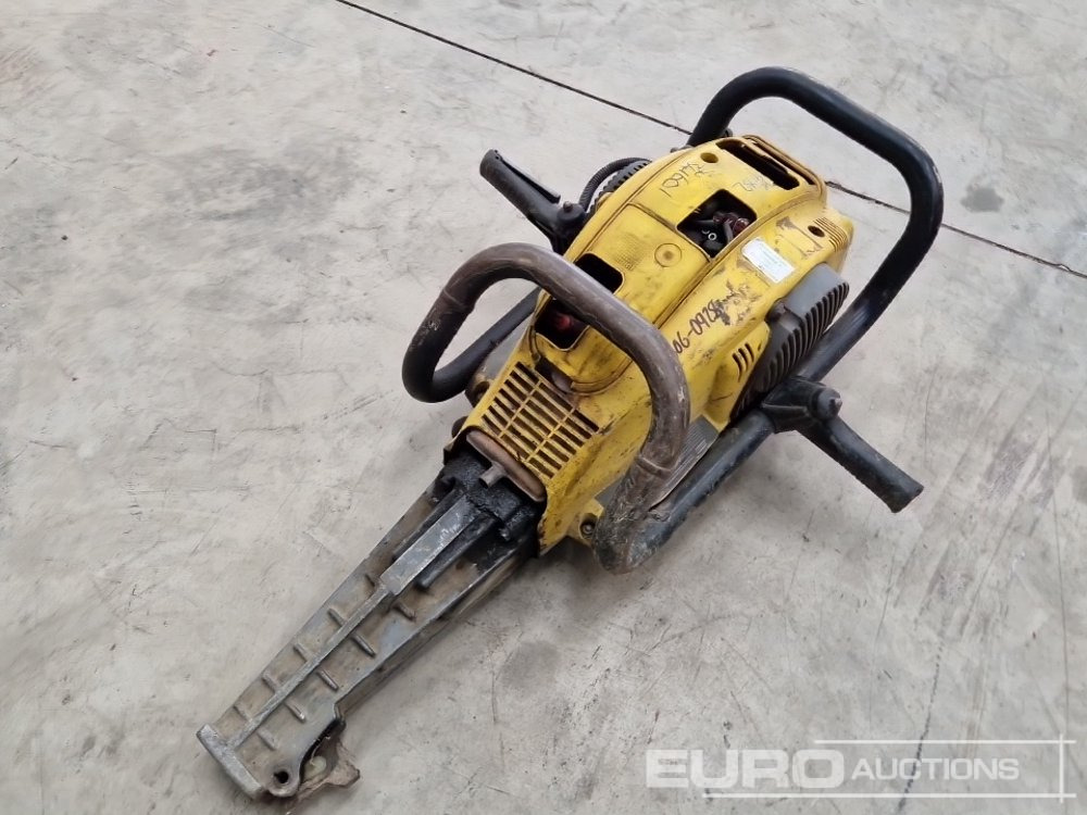 Atlas Copco Cobra Pro - Асфальтоукладочная техника: фото 1 Atlas Copco Cobra Pro - Асфальтоукладочная техника: фото 1