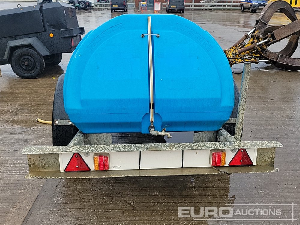 Bowser Supply Single Axle Plastic Water Bowser - Резервуар для хранения: фото 4 Bowser Supply Single Axle Plastic Water Bowser - Резервуар для хранения: фото 4