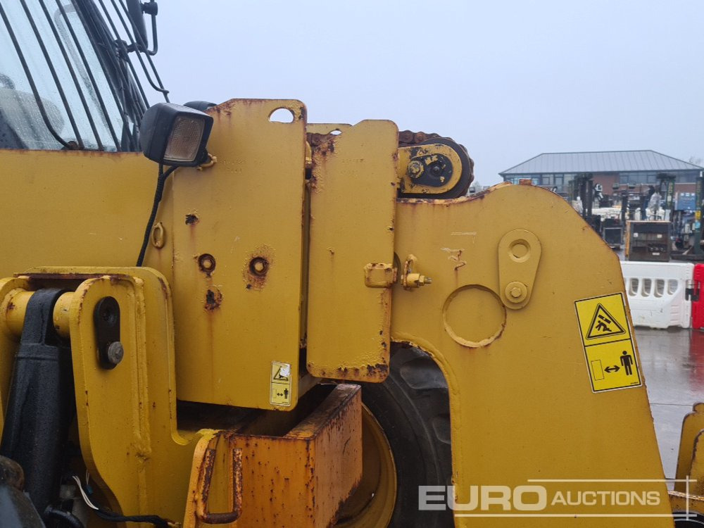 Телескопический погрузчик CAT TH340B: фото 19 Телескопический погрузчик CAT TH340B: фото 19