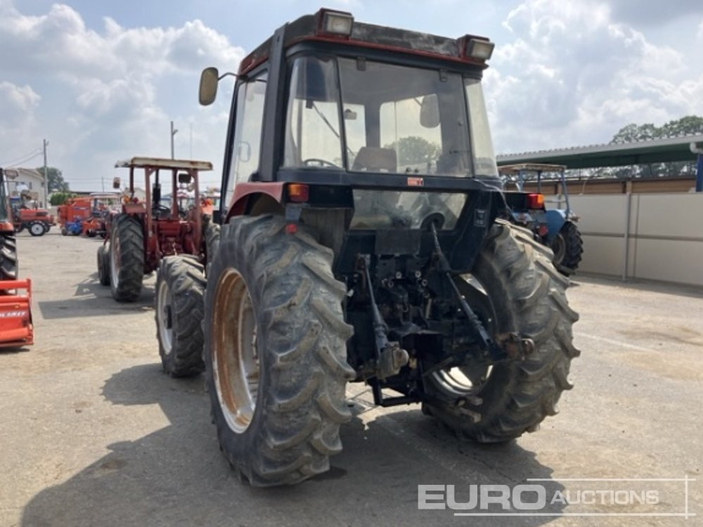 Case International 895 - Трактор: фото 2 Case International 895 - Трактор: фото 2