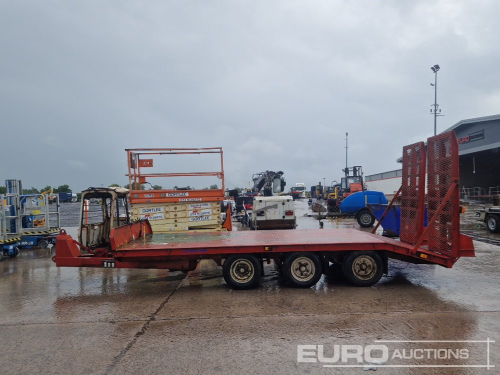 Chieftain Tri Axle Drag Low Loader Trailer, Ramps, Air Brakes - Низкорамный полуприцеп: фото 2 Chieftain Tri Axle Drag Low Loader Trailer, Ramps, Air Brakes - Низкорамный полуприцеп: фото 2