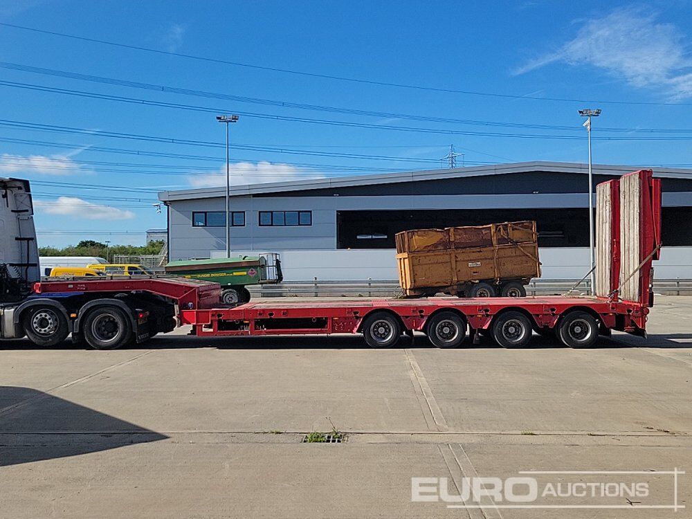 Faymonville 4 Axle Extendable Step Frame Low Loader Trailer, Hydraulic Flip Toe Ramps, Outriggers, Rear Steer - Низкорамный полуприцеп: фото 2 Faymonville 4 Axle Extendable Step Frame Low Loader Trailer, Hydraulic Flip Toe Ramps, Outriggers, Rear Steer - Низкорамный полуприцеп: фото 2