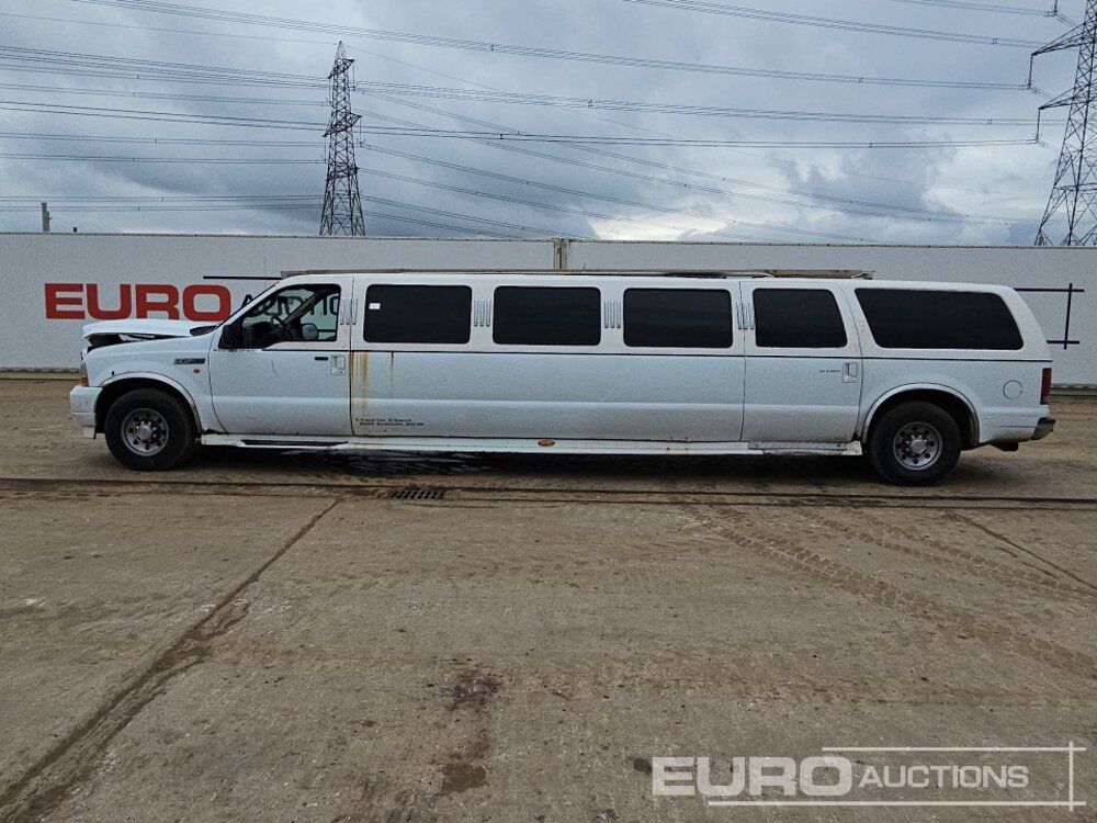 Ford Excursion - Легковой автомобиль: фото 2 Ford Excursion - Легковой автомобиль: фото 2