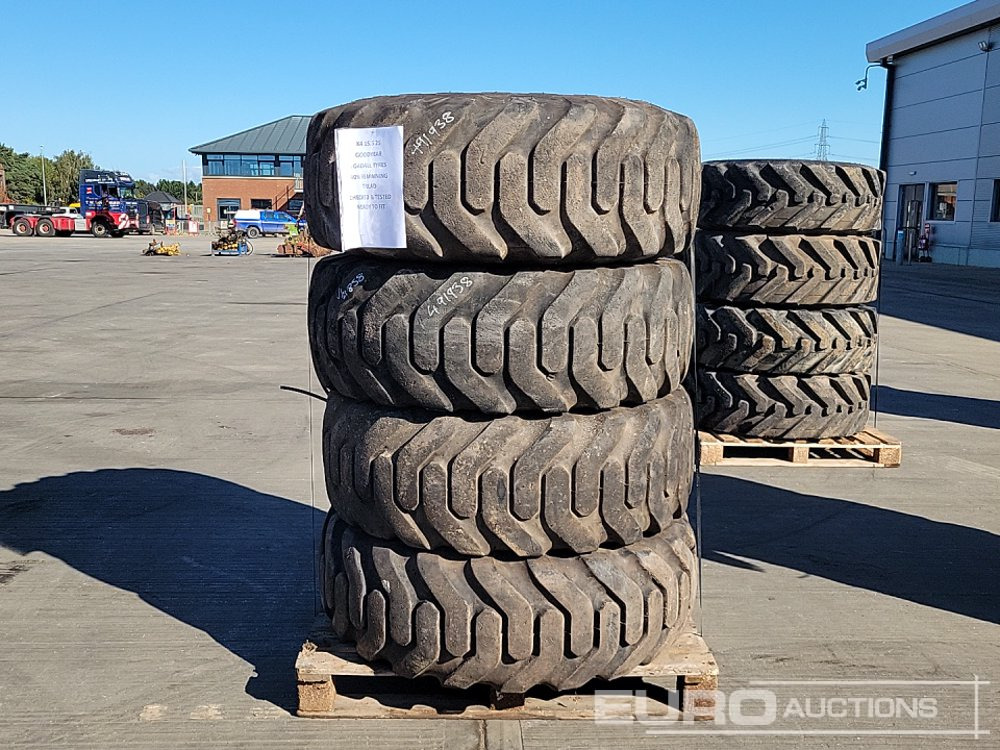Goodyear 15.5-25 Tyre (4 of) - Шина: фото 1 Goodyear 15.5-25 Tyre (4 of) - Шина: фото 1