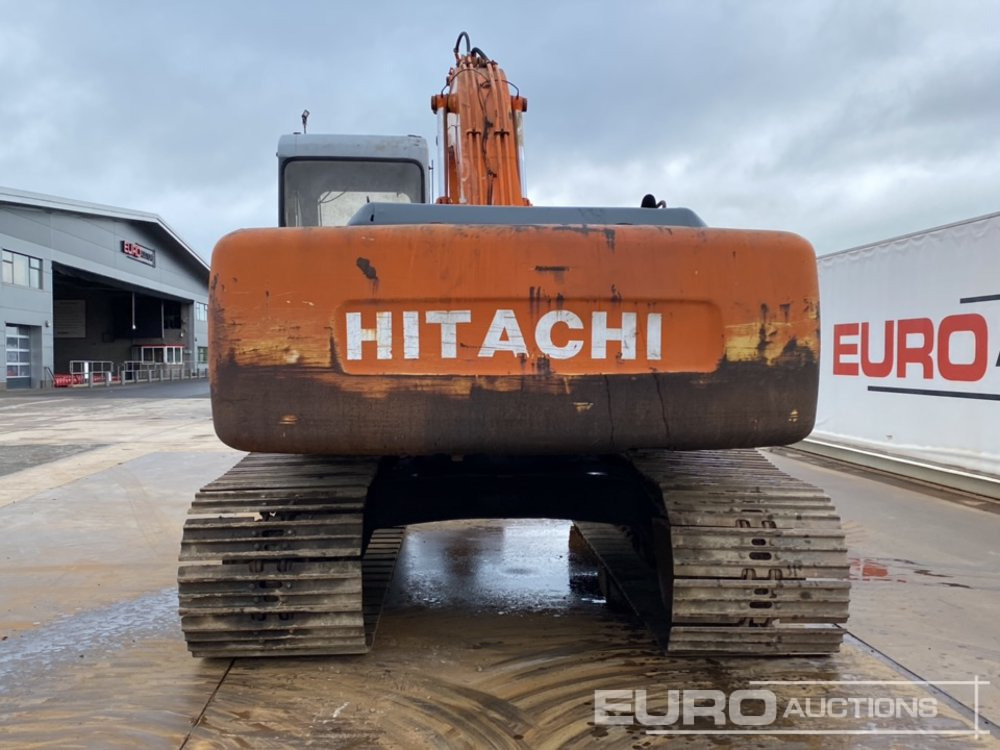 Hitachi EX200 - Гусеничный экскаватор: фото 4 Hitachi EX200 - Гусеничный экскаватор: фото 4