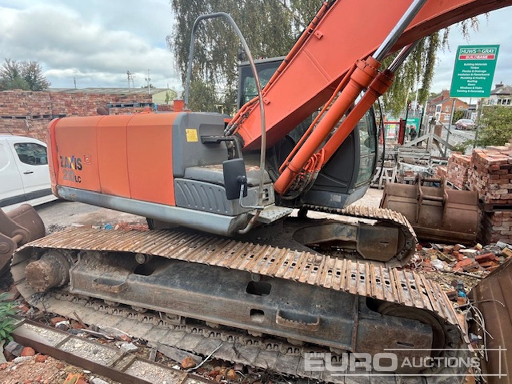 Hitachi ZX210LC-3 - Гусеничный экскаватор: фото 5 Hitachi ZX210LC-3 - Гусеничный экскаватор: фото 5